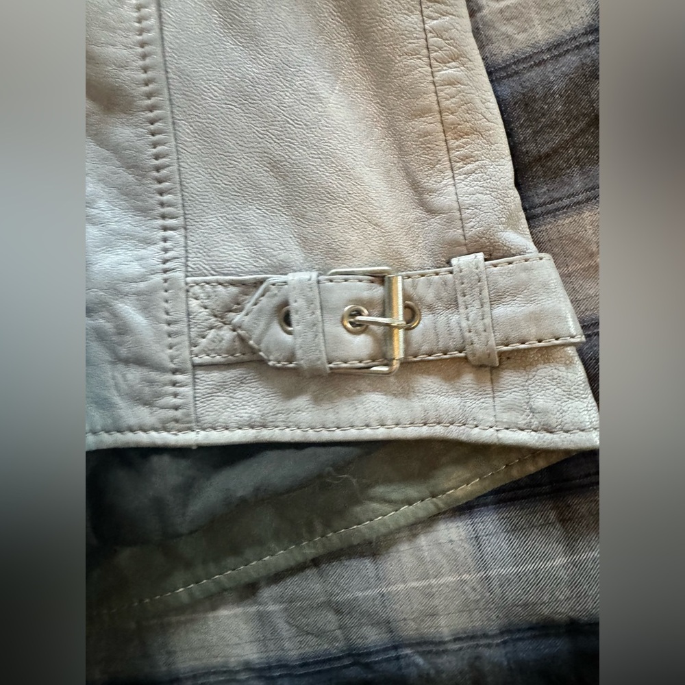 MAURITIUS Debbie RF Leather Jacket Ombre Sage Green White Large boho biker - Picture 14 of 16